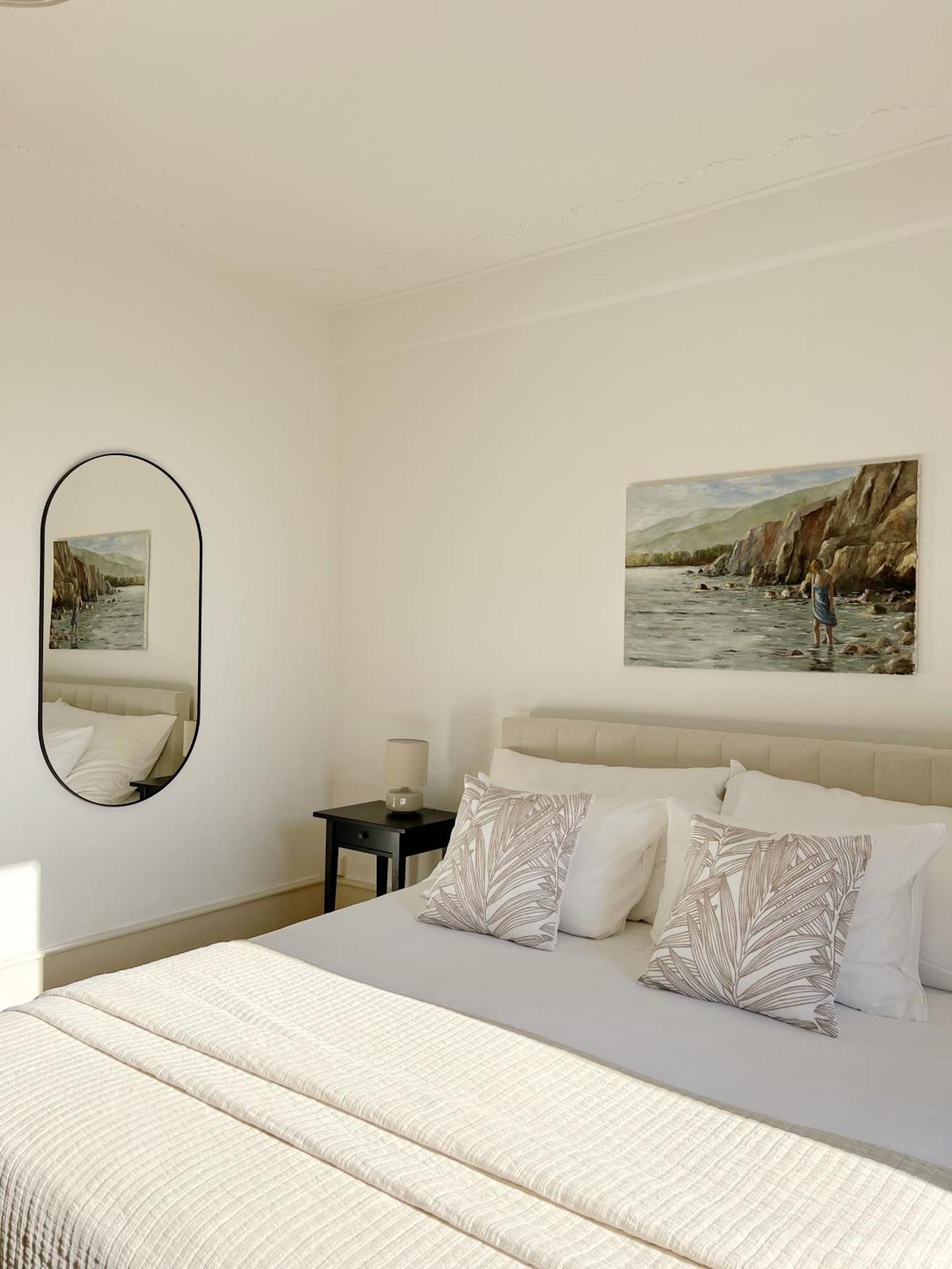 Montreux Riviera Suite Waterfront 3 Bedrooms Private Parking Exterior foto
